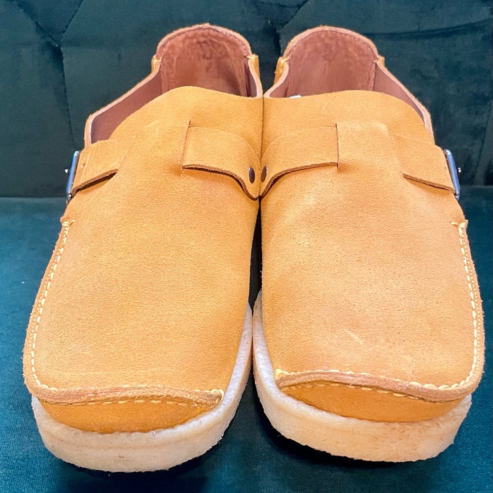 Men's Classic Tan Loafers